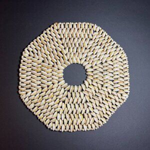 Vintage Boho Nautical Beach Chic Cowrie Seashell Table Hot Pad Trivet 10 x 10"